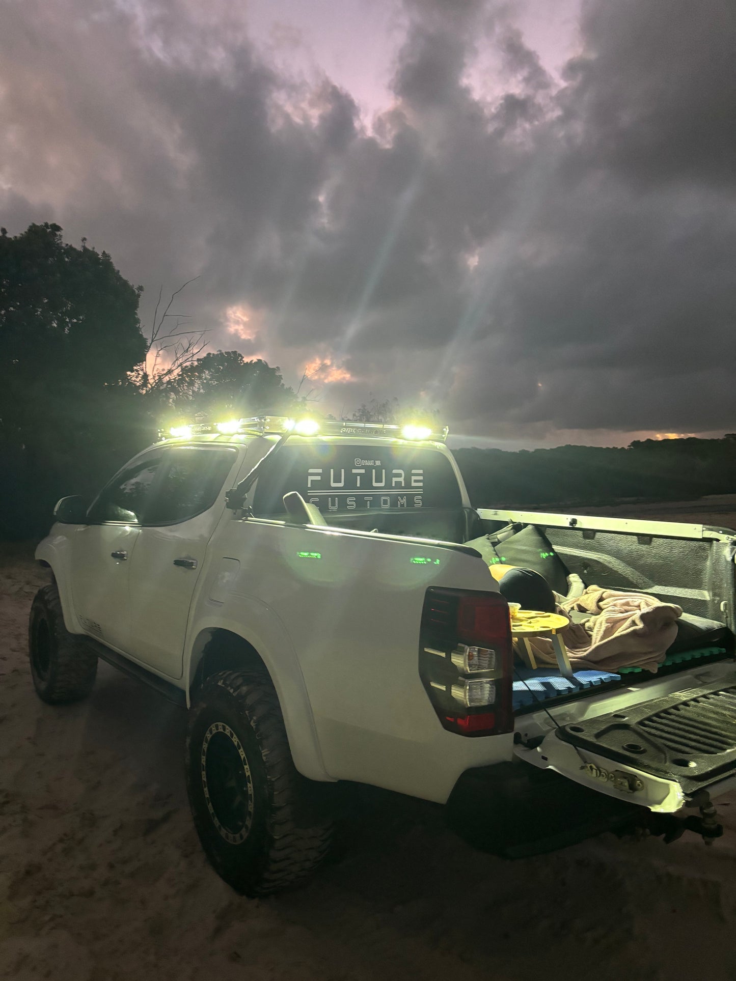 Future Customs Triton Seamless Roof Rack MR/MQ (dual-cab)