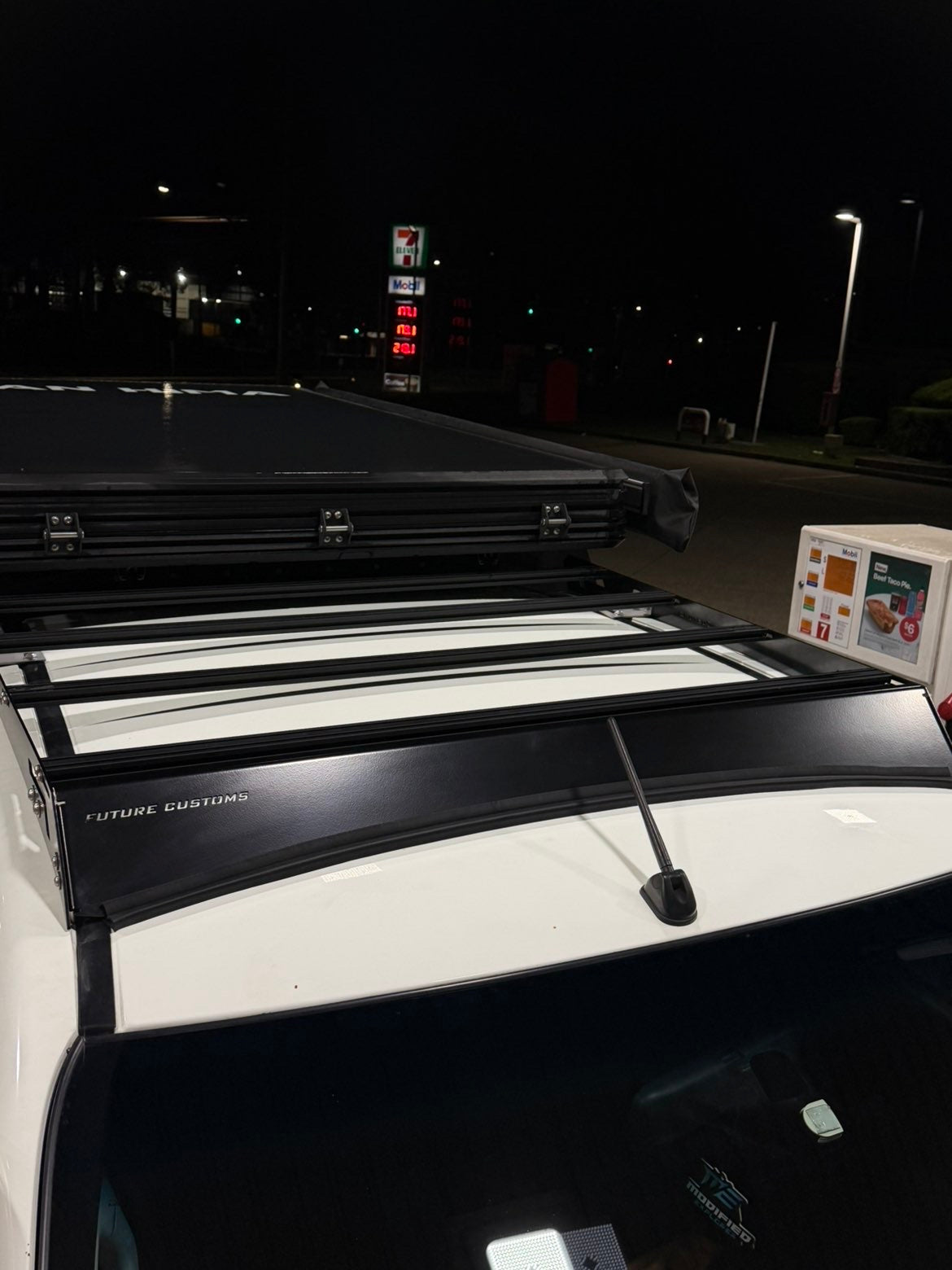 Future Customs Triton Seamless Roof Rack MR/MQ (space-cab)