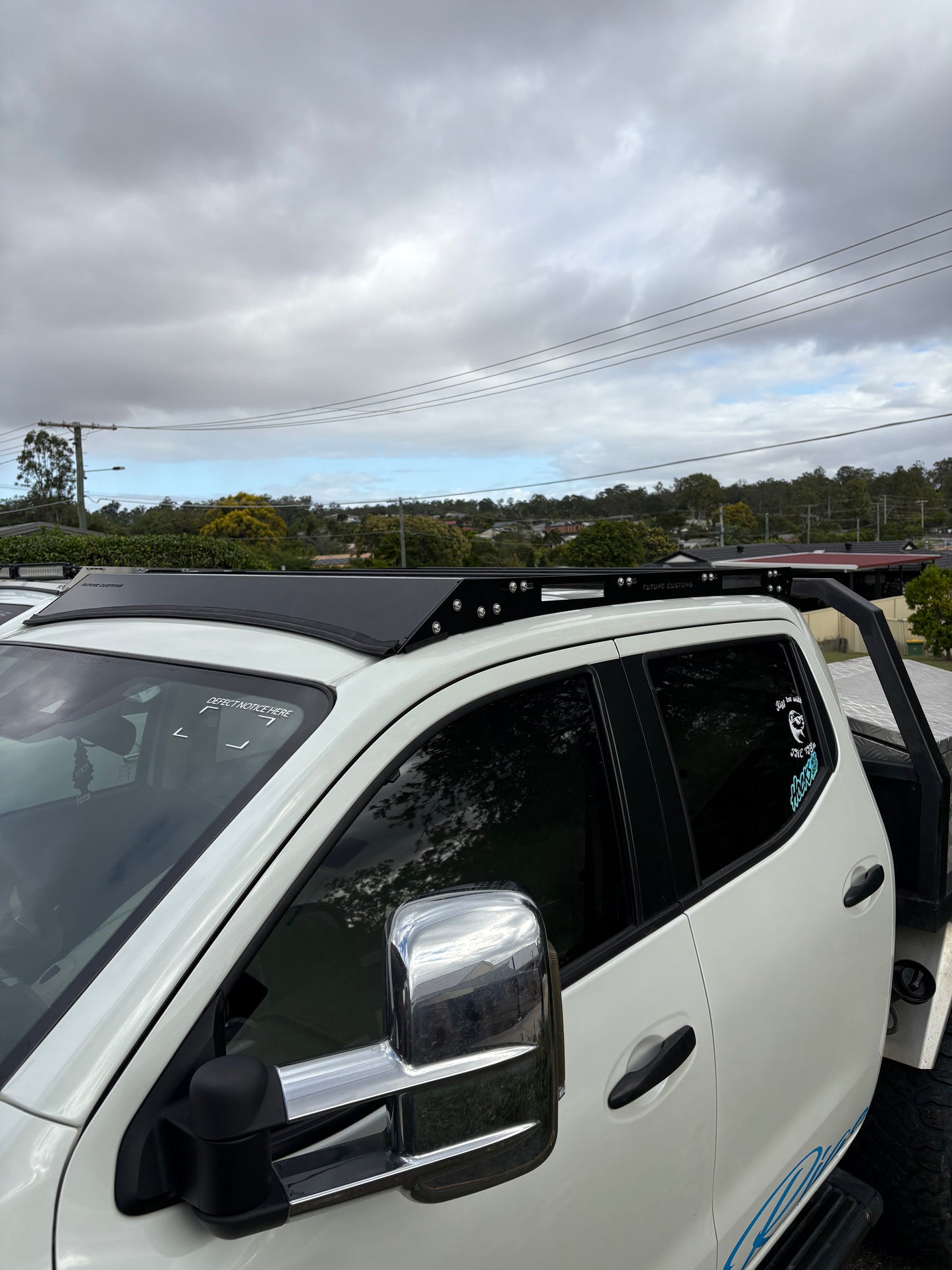 NP300 D23 Seamless roofrack STANDARD wind deflector (2015 - 2024) - FREE SHIPPING