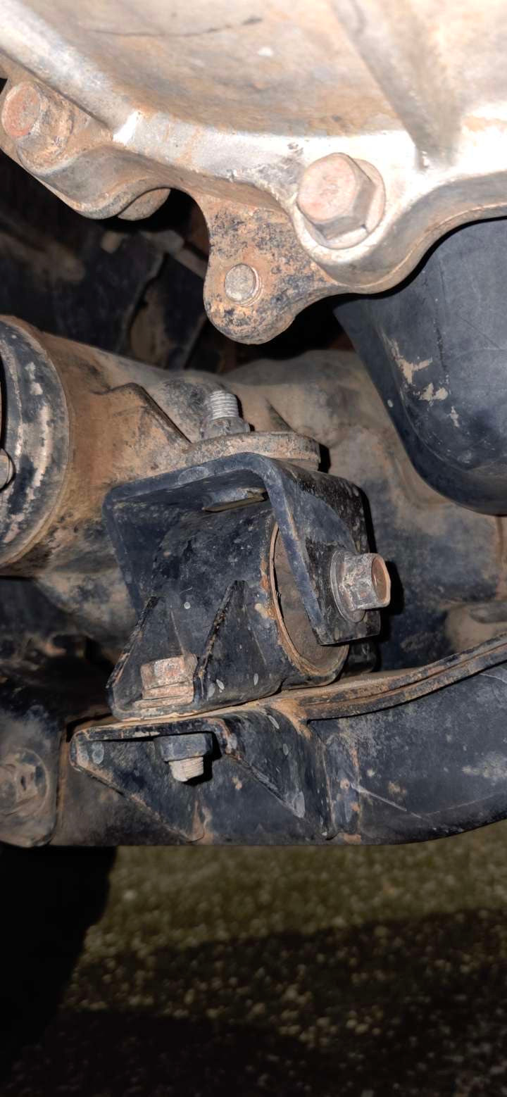 Future Customs Diff drop Bracket - Ml,MN,MQ,MR - Triton