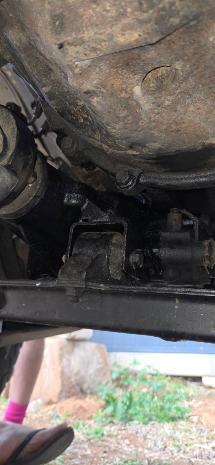 Future Customs Diff drop Bracket - MK - Triton