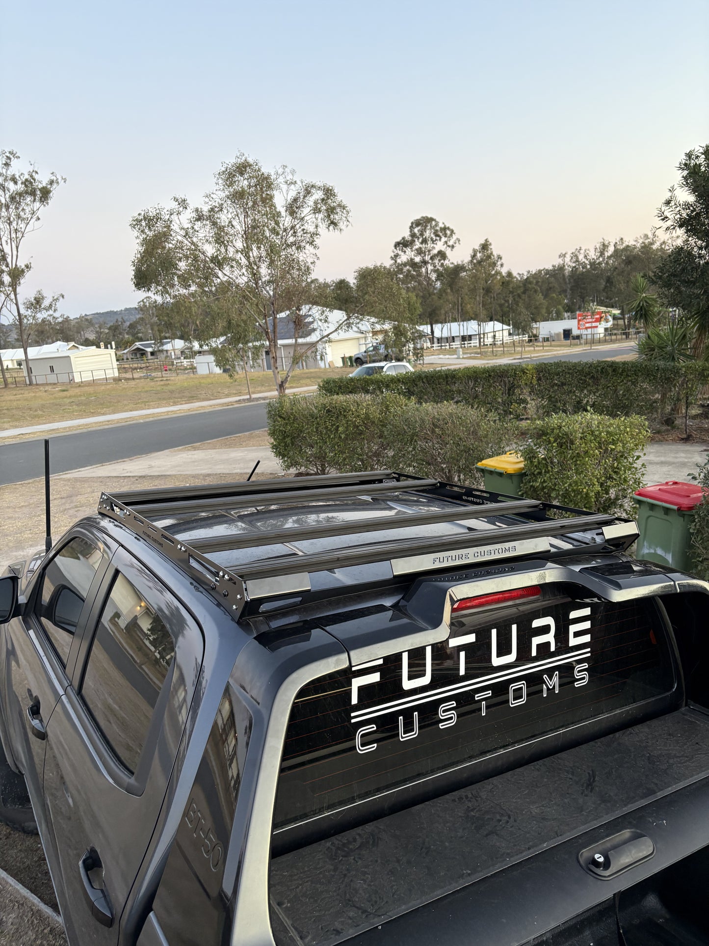 BT-50/Dmax Seamless roofrack (2021 - Current) - FREE SHIPPING